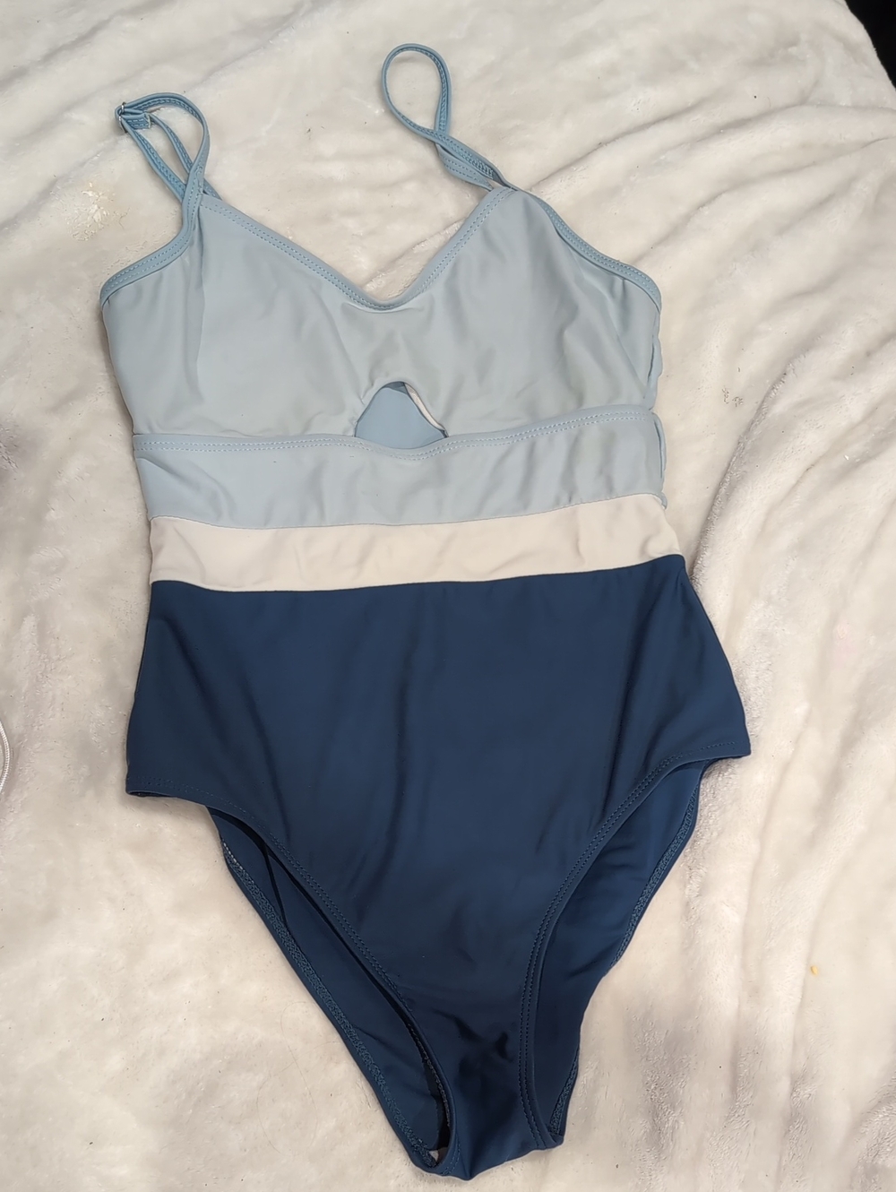 SHEIN Blue Colorblock Keyhole One-Piece Swimsuit